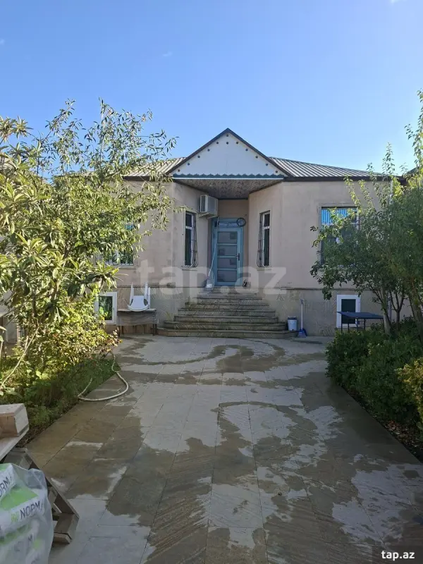 Satılır 3 otaqlı həyət evi 100 m²
