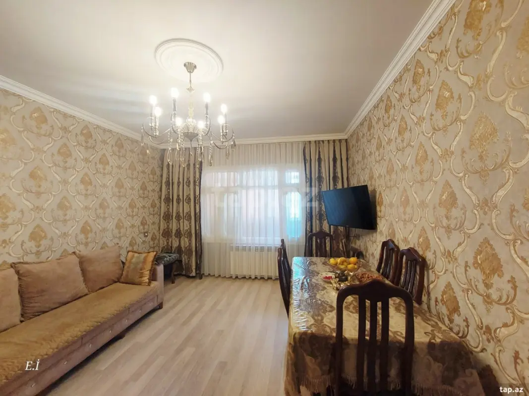Satılır 4 otaqlı mənzil 85 m²