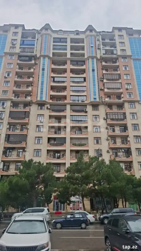 Satılır 2 otaqlı yeni tikili 75 m²