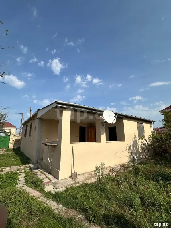 Satılır 4 otaqlı həyət evi 79.8 m²