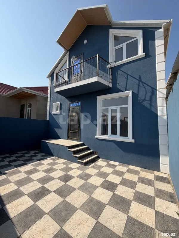 Satılır 4 otaqlı həyət evi 100 m²