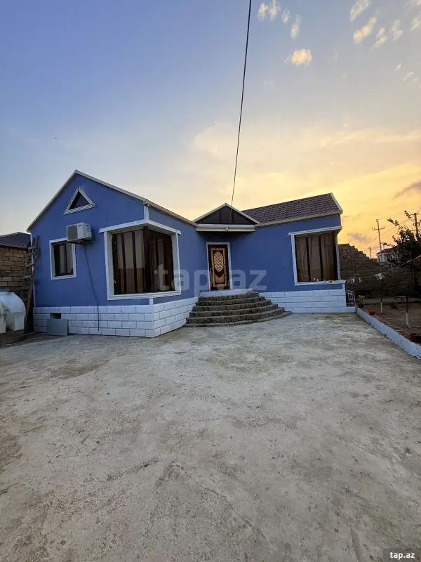 Satılır 3 otaqlı həyət evi 95 m²