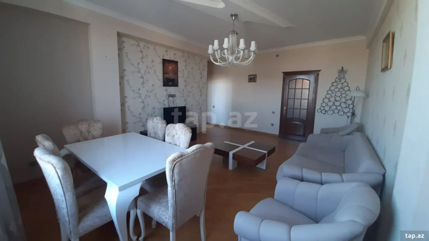 Kirayə verilir 2 otaqlı yeni tikili 90 m²