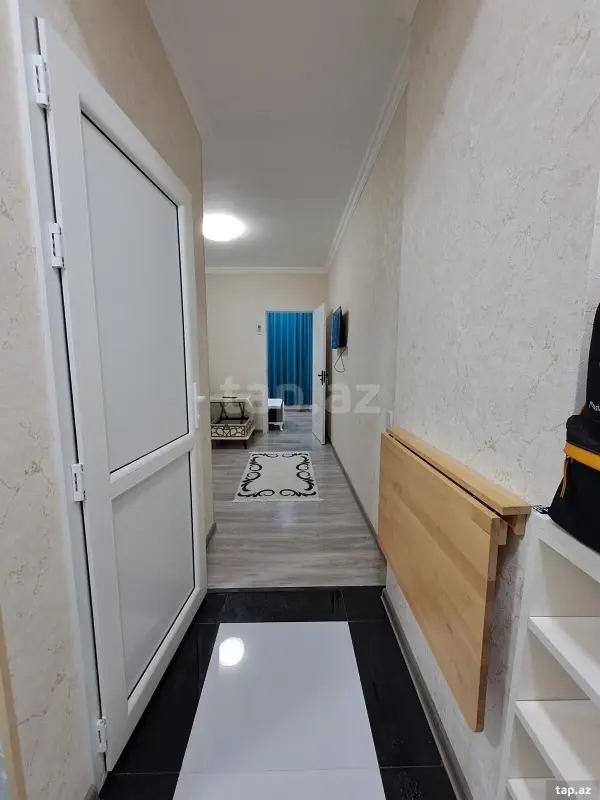Kirayə verilir 2 otaqlı yeni tikili 31 m²
