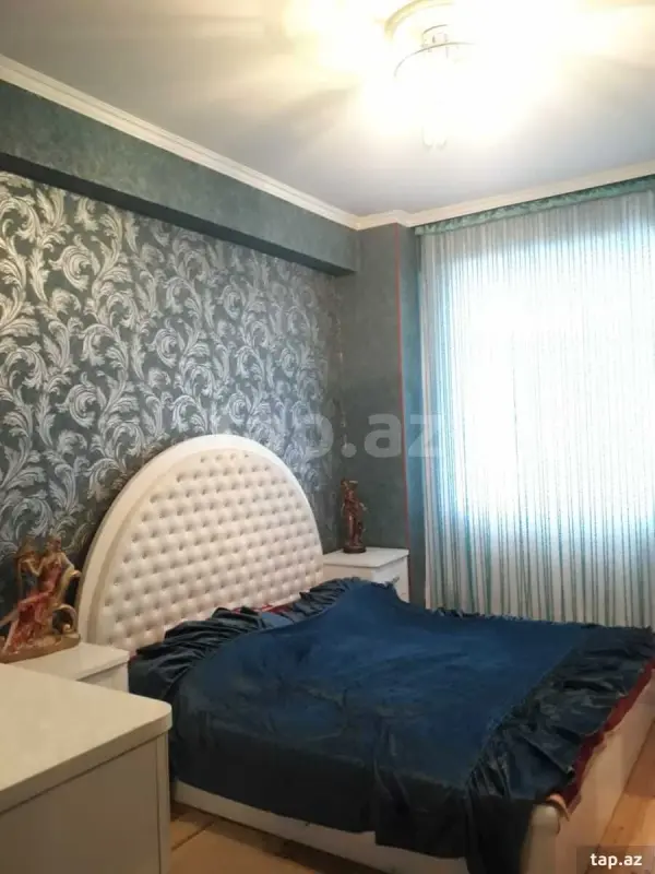 Kirayə verilir 3 otaqlı yeni tikili 100 m²
