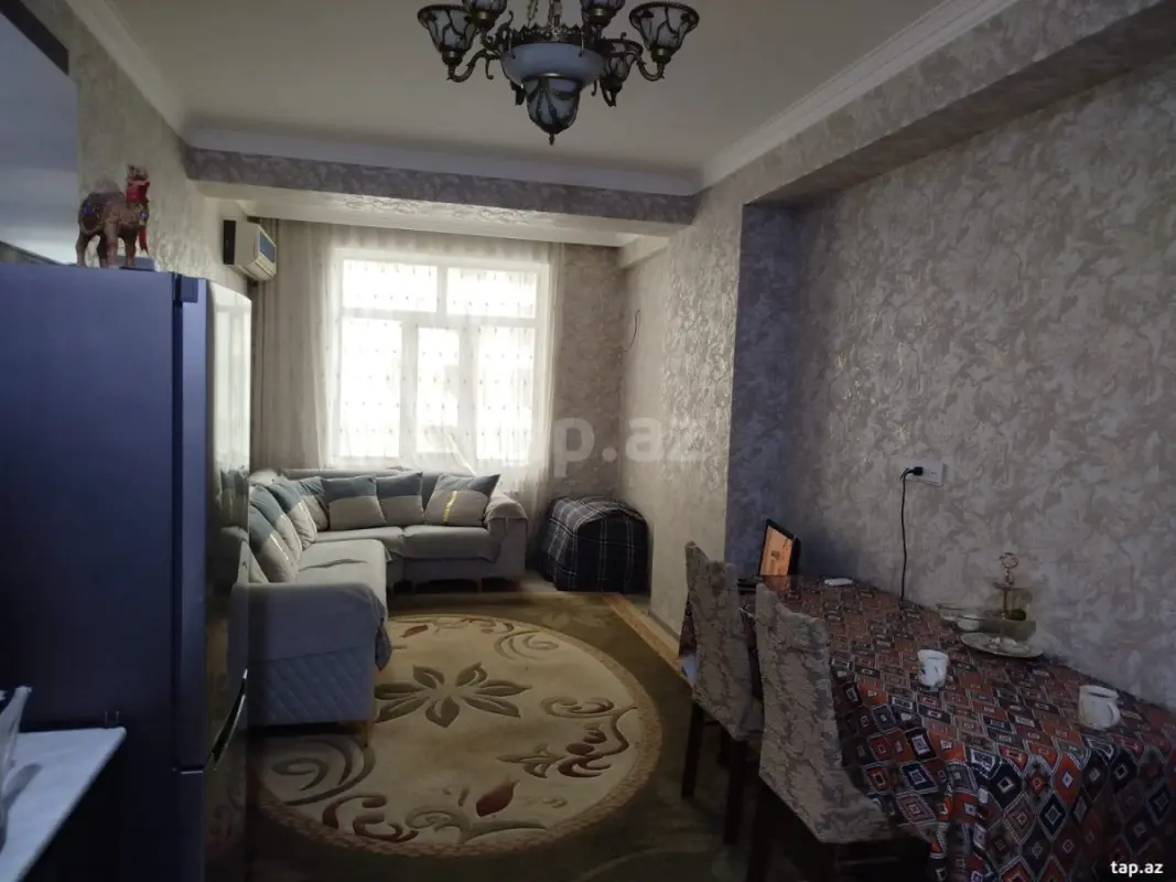 Kirayə verilir 2 otaqlı yeni tikili 65 m²