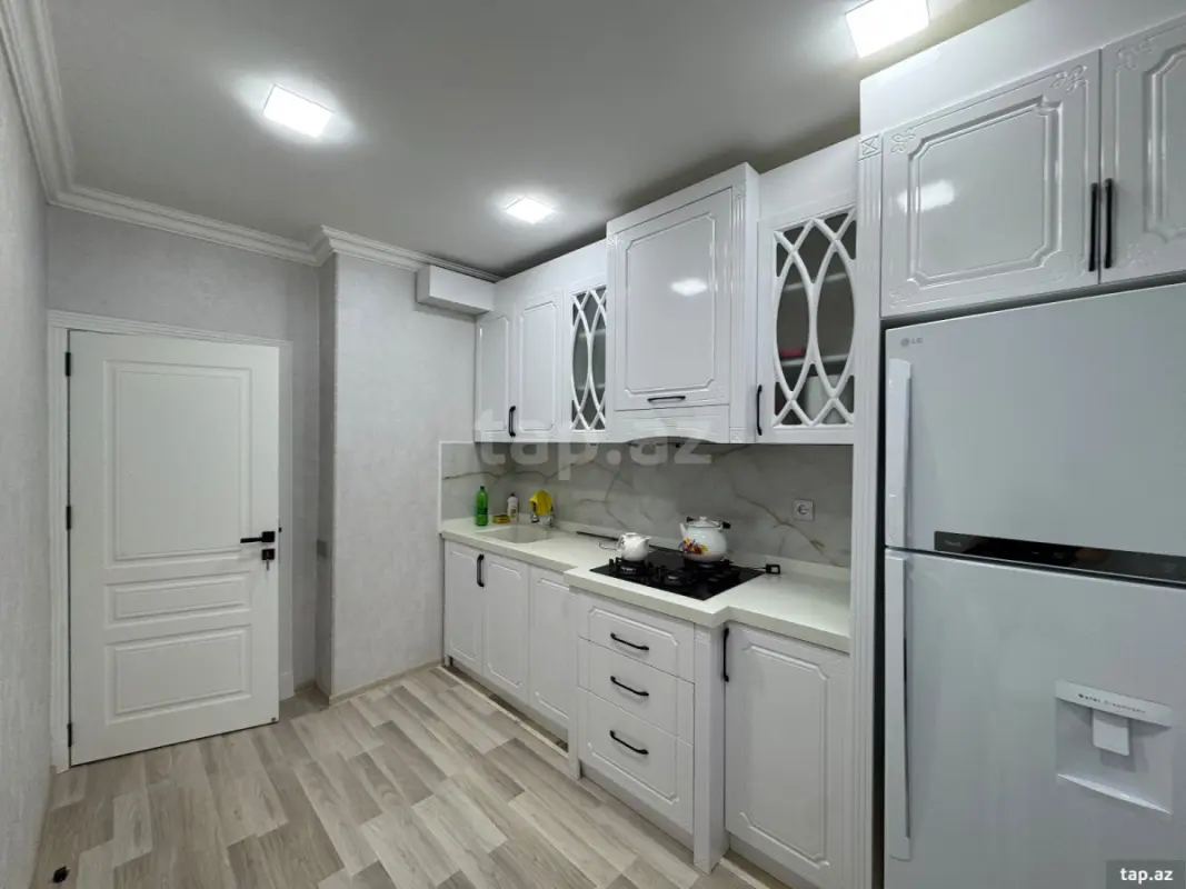 Satılır 4 otaqlı mənzil 86 m²