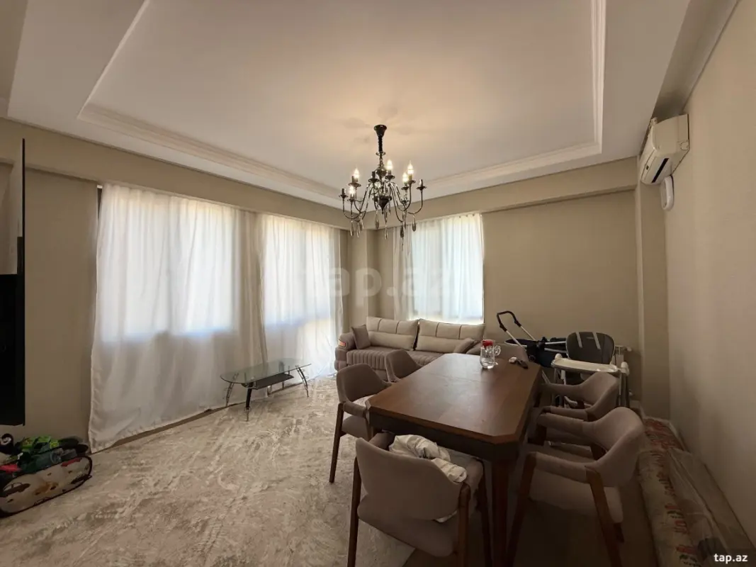 Satılır 3 otaqlı yeni tikili 83 m²