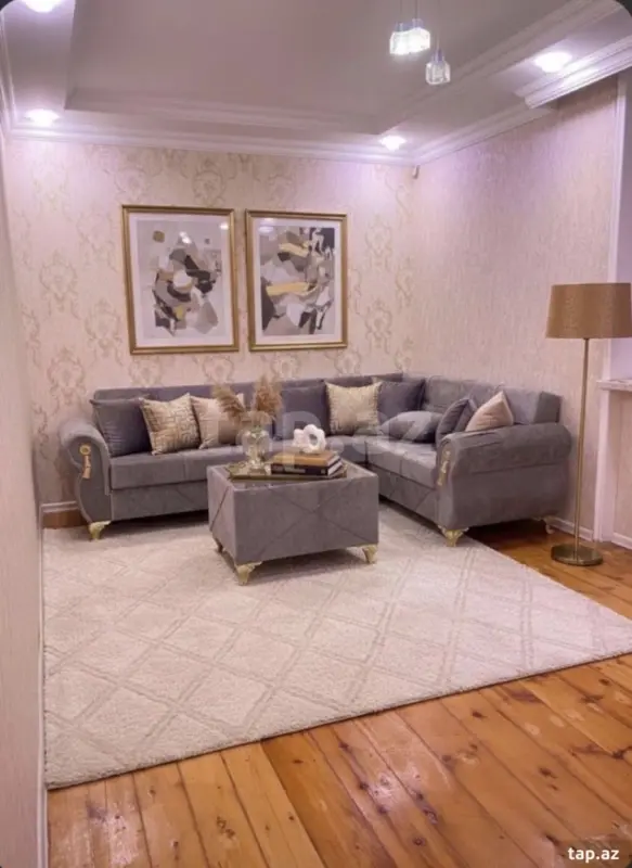 Kirayə verilir 2 otaqlı mənzil 68 m²