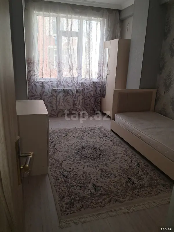 Kirayə verilir 3 otaqlı yeni tikili 85 m²