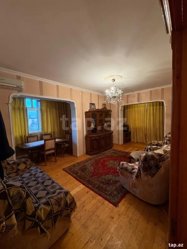 Kirayə verilir 2 otaqlı mənzil 90 m²