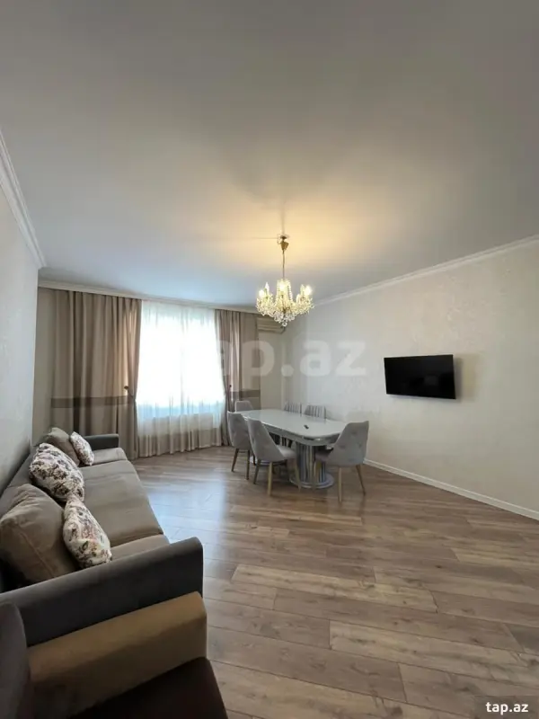 Satılır 3 otaqlı yeni tikili 115 m²