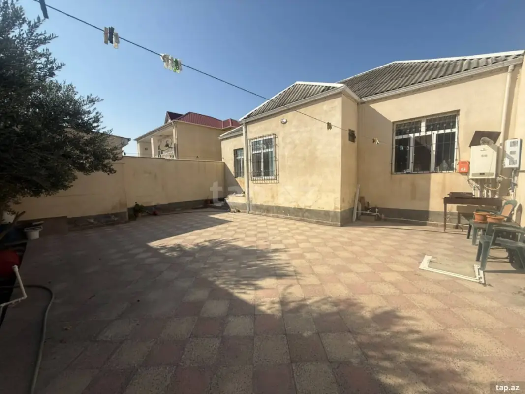 Satılır 4 otaqlı həyət evi 110 m²