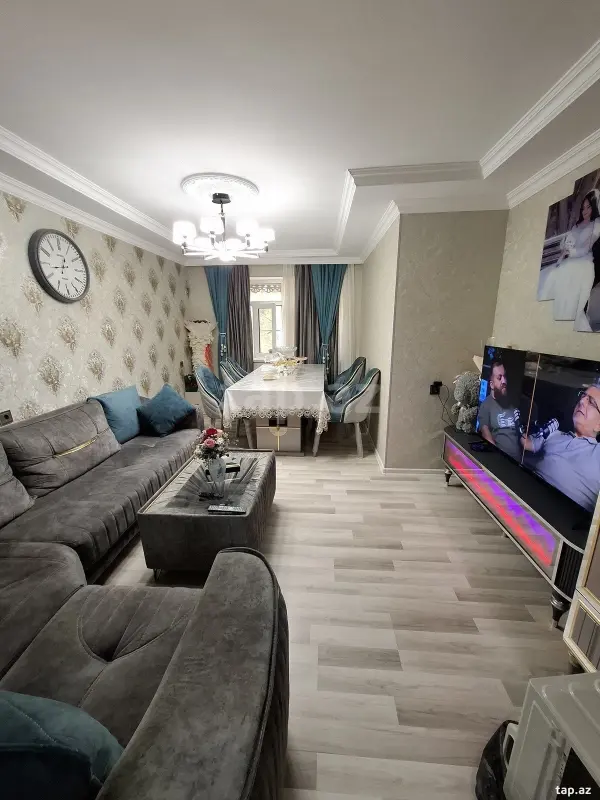 Satılır 3 otaqlı yeni tikili 70 m²