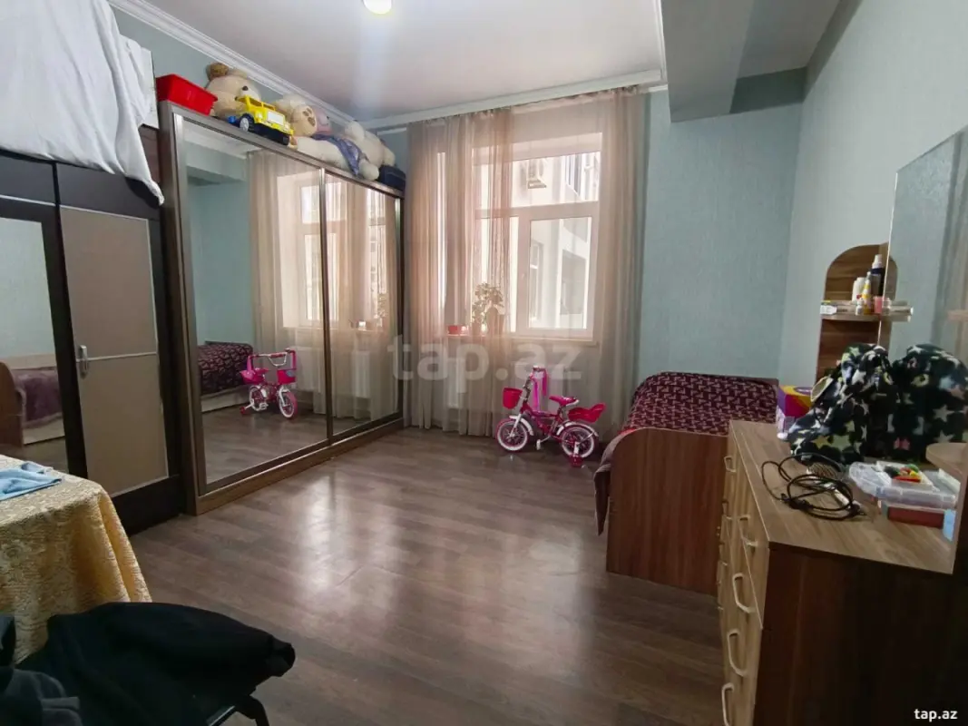 Satılır 4 otaqlı yeni tikili 115 m²