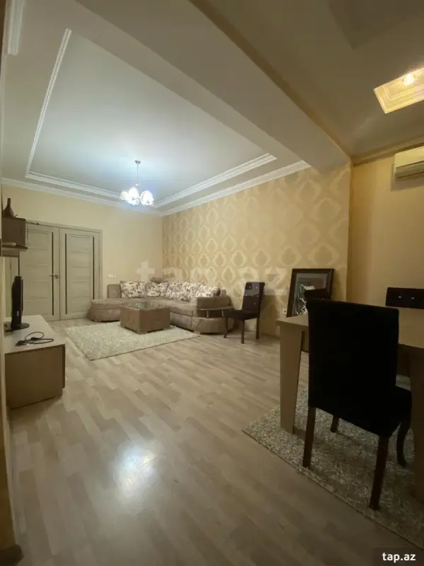 Kirayə verilir 2 otaqlı yeni tikili 67 m²