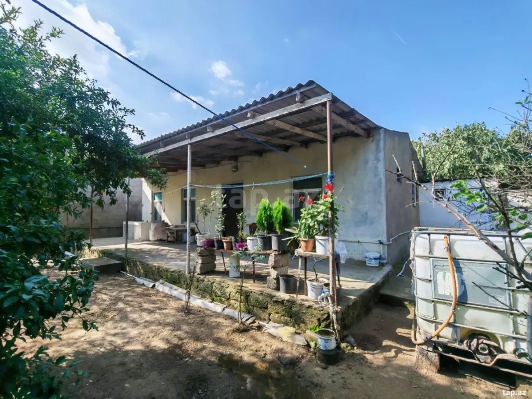 Satılır 3 otaqlı həyət evi 90 m²