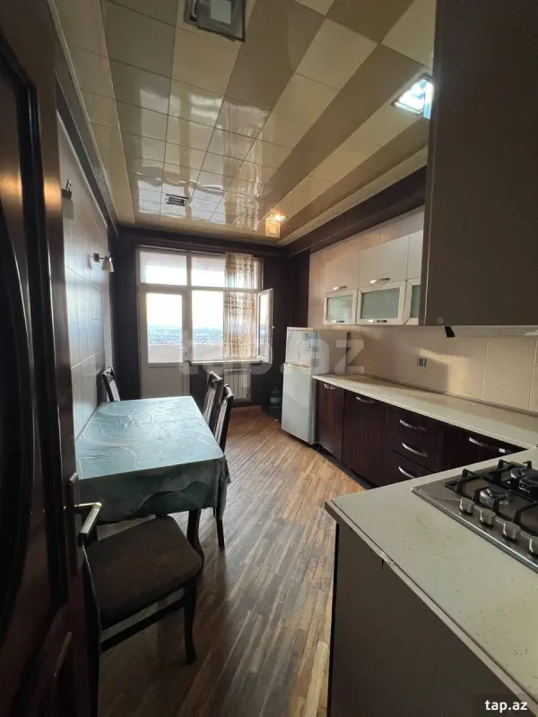 Satılır 3 otaqlı yeni tikili 84 m²