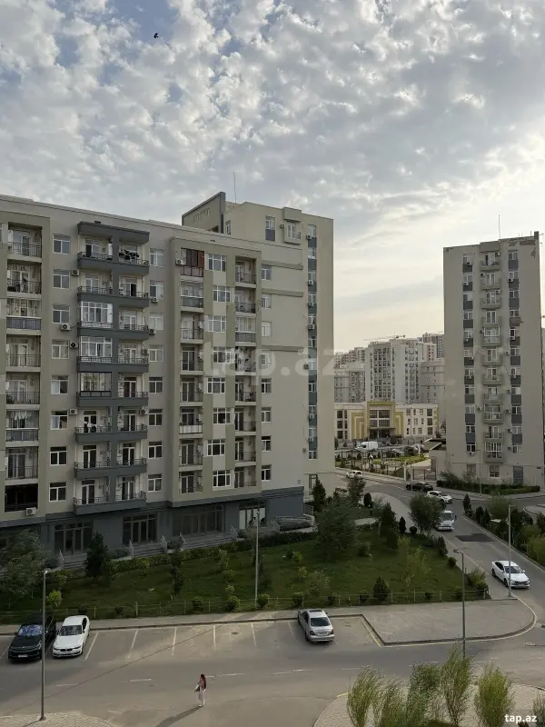 Satılır 3 otaqlı yeni tikili 85 m²