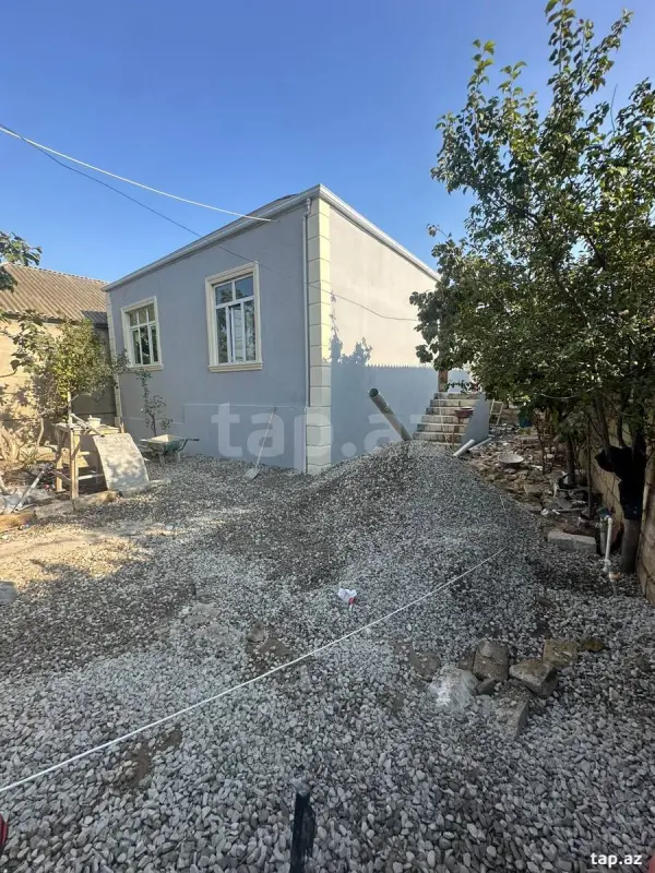 Satılır 4 otaqlı həyət evi 110 m²