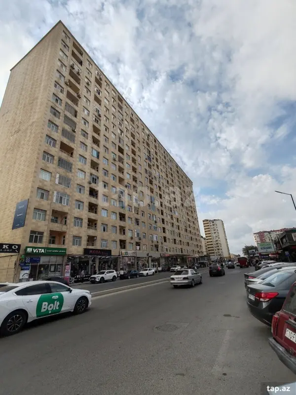 Satılır 2 otaqlı yeni tikili 78 m²