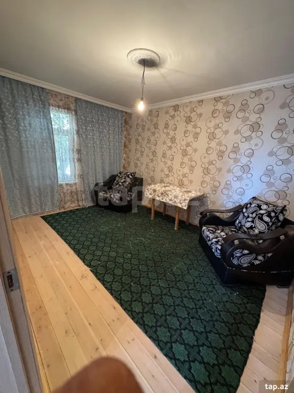 Kirayə verilir 2 otaqlı həyət evi 80 m²