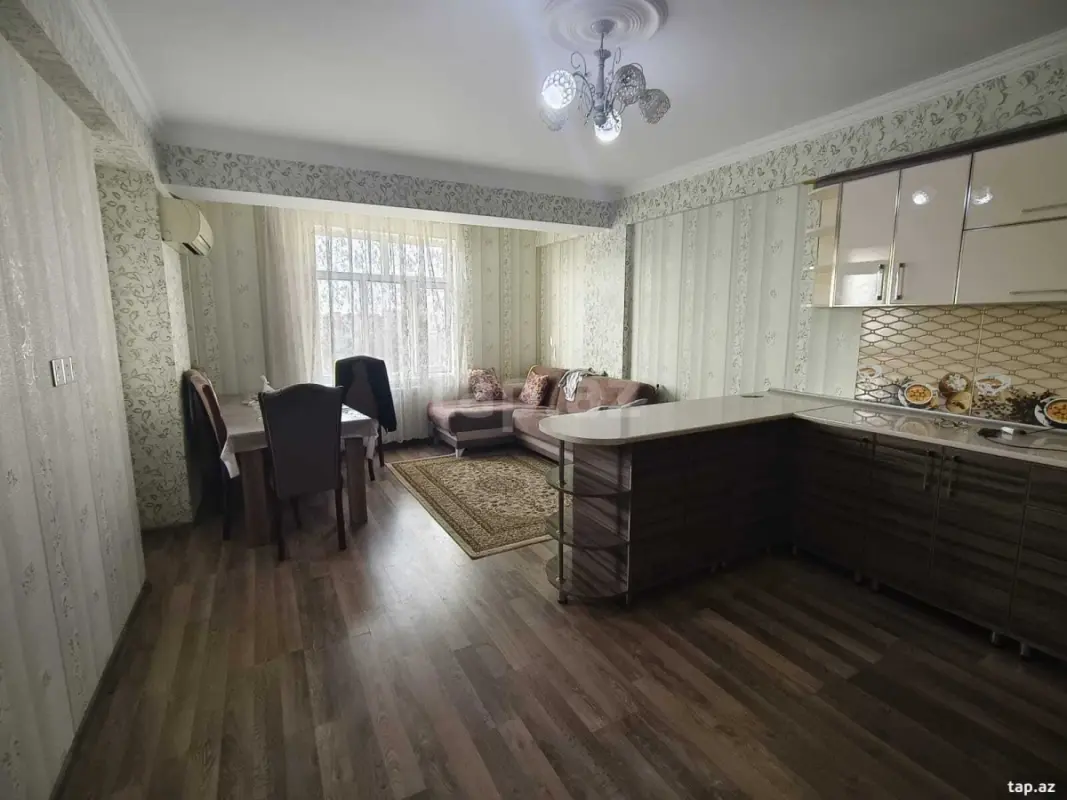 Kirayə verilir 2 otaqlı yeni tikili 85 m²