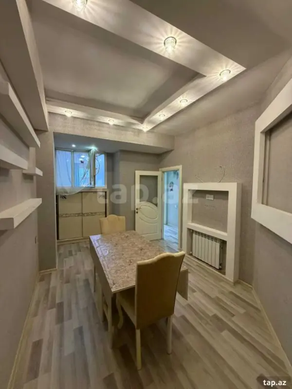 Kirayə verilir 2 otaqlı yeni tikili 50 m²