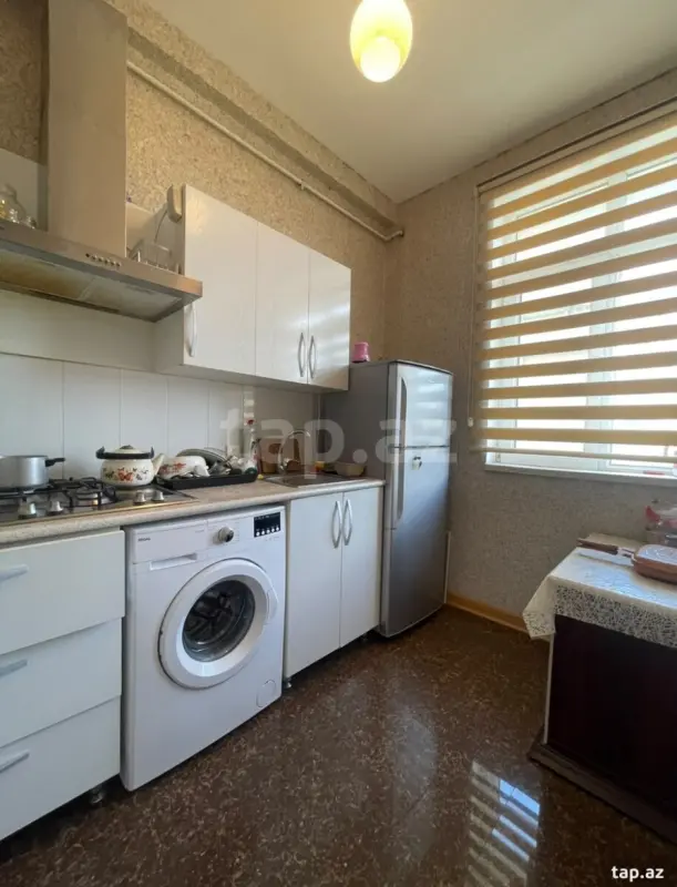 Kirayə verilir 2 otaqlı yeni tikili 49 m²