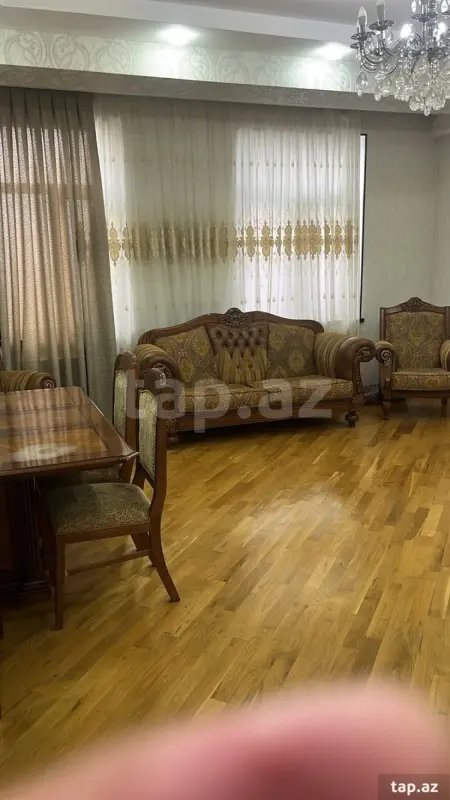 Kirayə verilir 2 otaqlı yeni tikili 60 m²