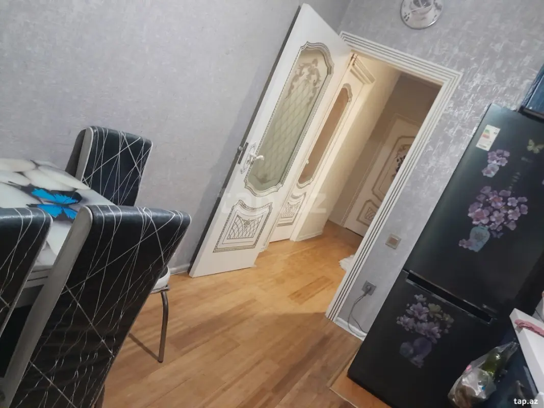 Kirayə verilir 3 otaqlı yeni tikili 120 m²