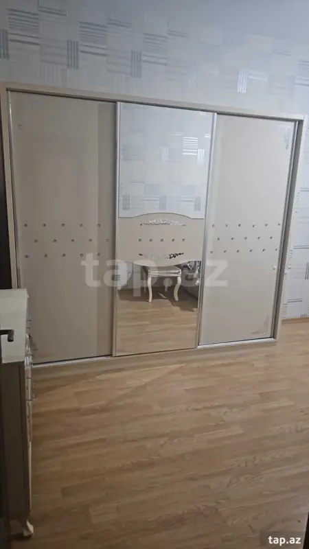 Kirayə verilir 2 otaqlı yeni tikili 100 m²