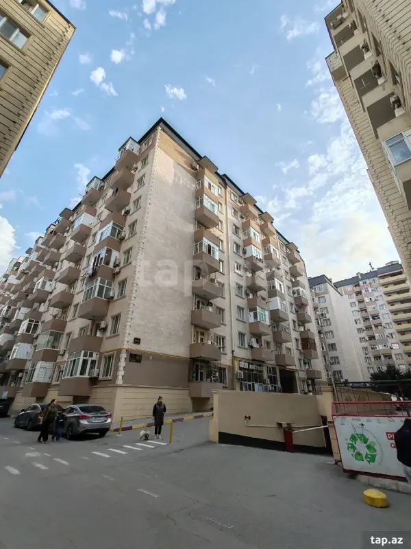 Satılır 2 otaqlı yeni tikili 60 m²