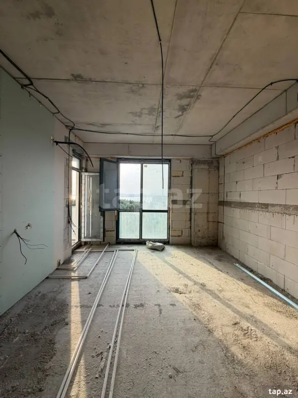 Satılır 3 otaqlı yeni tikili 71.95 m²