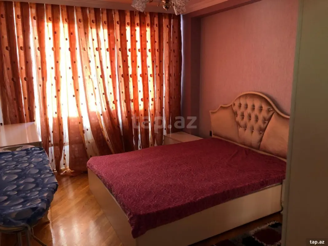 Kirayə verilir 2 otaqlı yeni tikili 75 m²