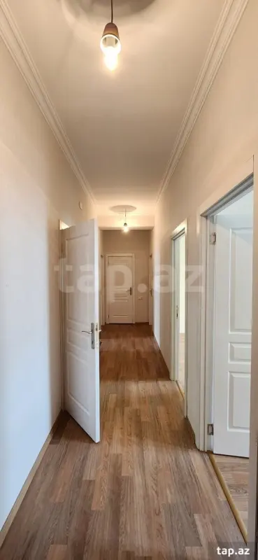 Satılır 3 otaqlı yeni tikili 80 m²