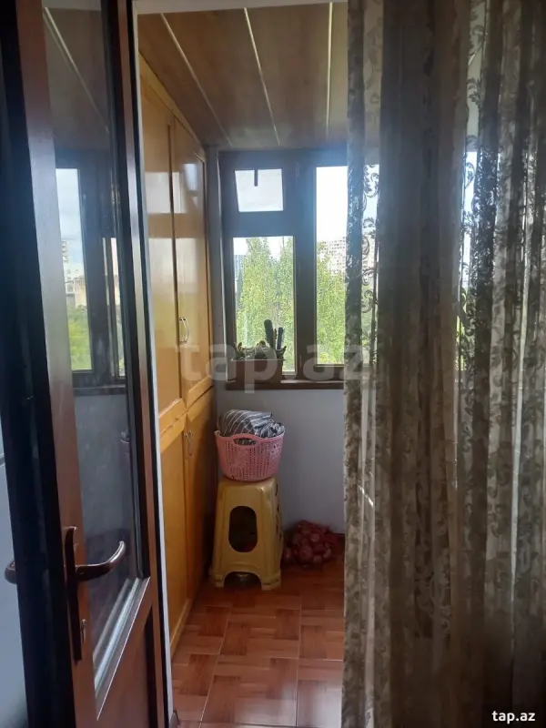 Satılır 2 otaqlı mənzil 49 m²