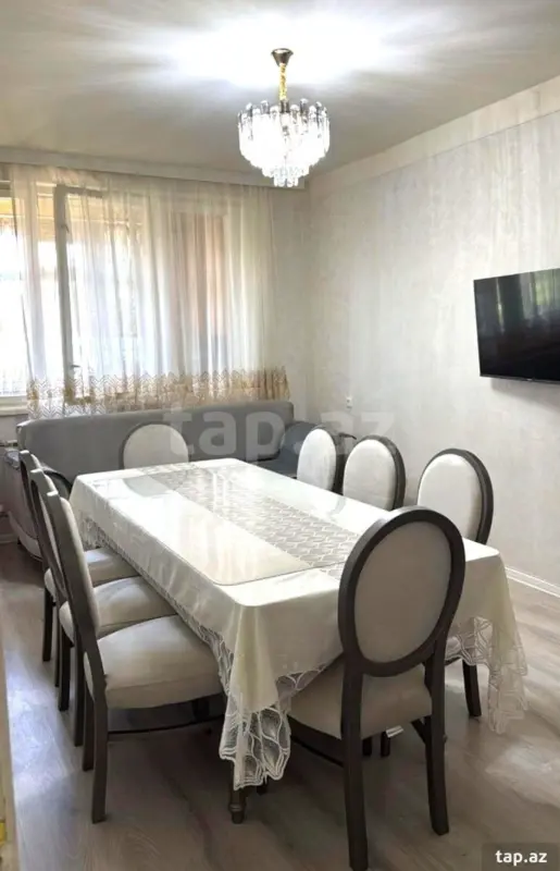 Satılır 4 otaqlı mənzil 100 m²