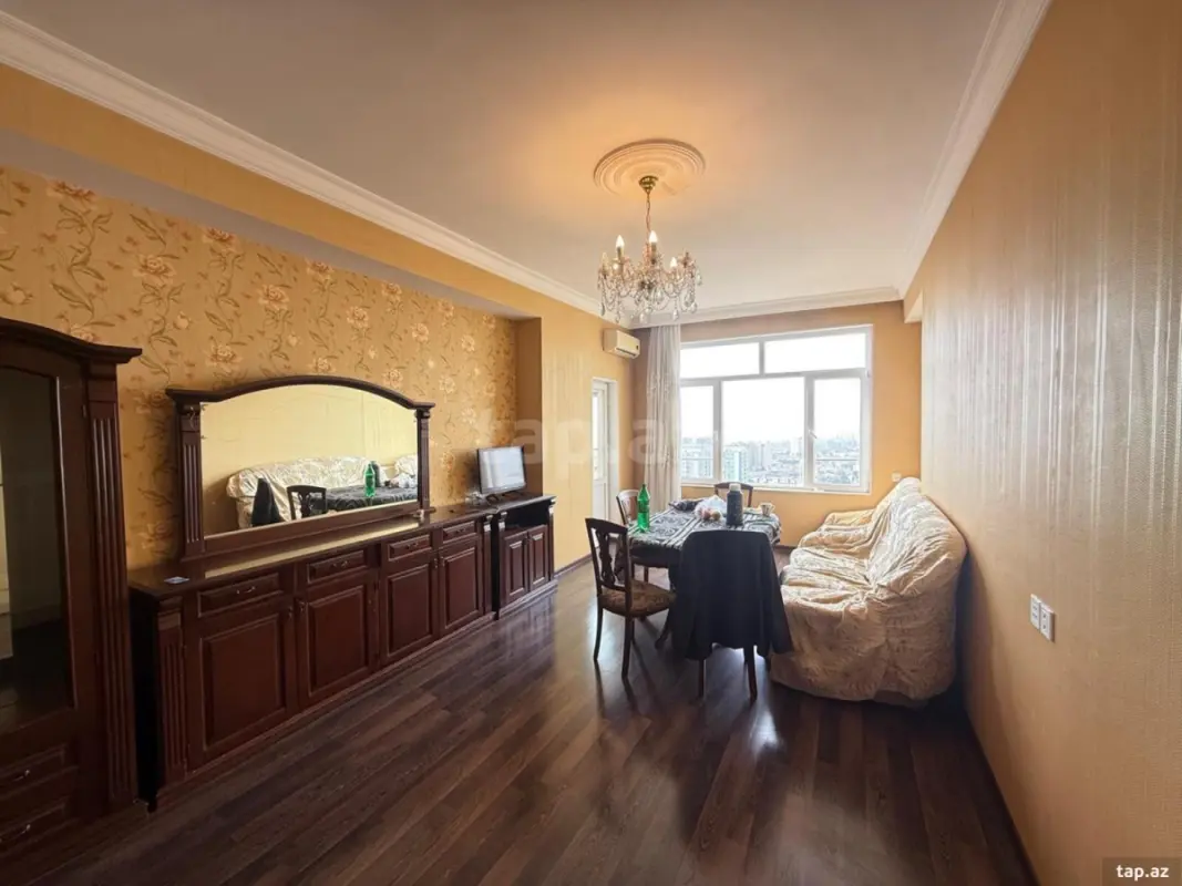 Kirayə verilir 3 otaqlı yeni tikili 100 m²