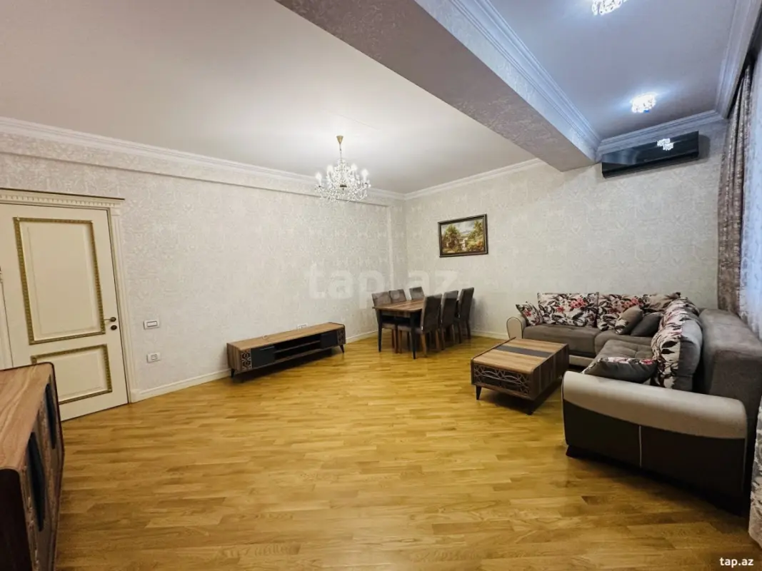 Kirayə verilir 3 otaqlı yeni tikili 140 m²
