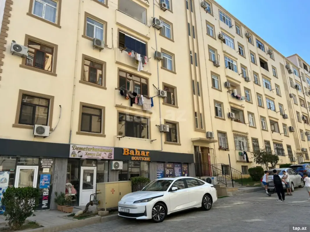 Satılır 2 otaqlı yeni tikili 56.8 m²