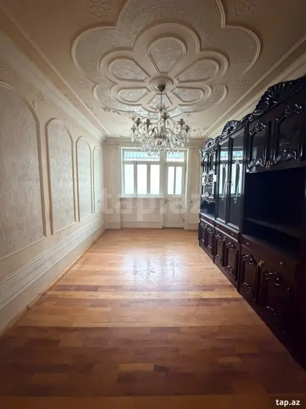 Satılır 3 otaqlı mənzil 70 m²