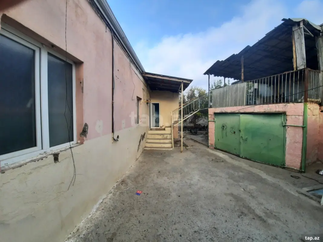 Satılır 4 otaqlı həyət evi 96 m²