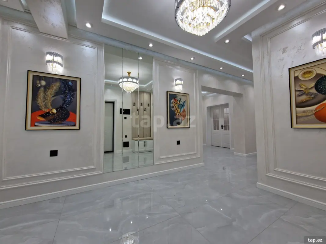 Satılır 4 otaqlı yeni tikili 153 m²