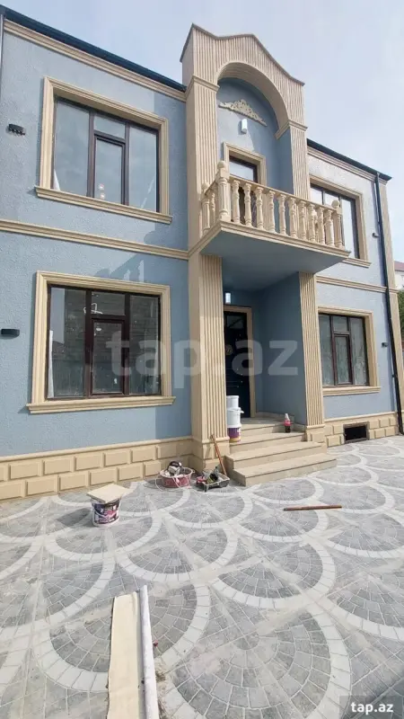 Satılır 4 otaqlı həyət evi 145 m²