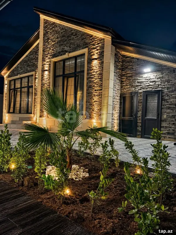 Satılır 4 otaqlı həyət evi 133 m²