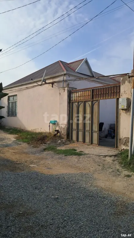 Satılır 3 otaqlı həyət evi 70 m²
