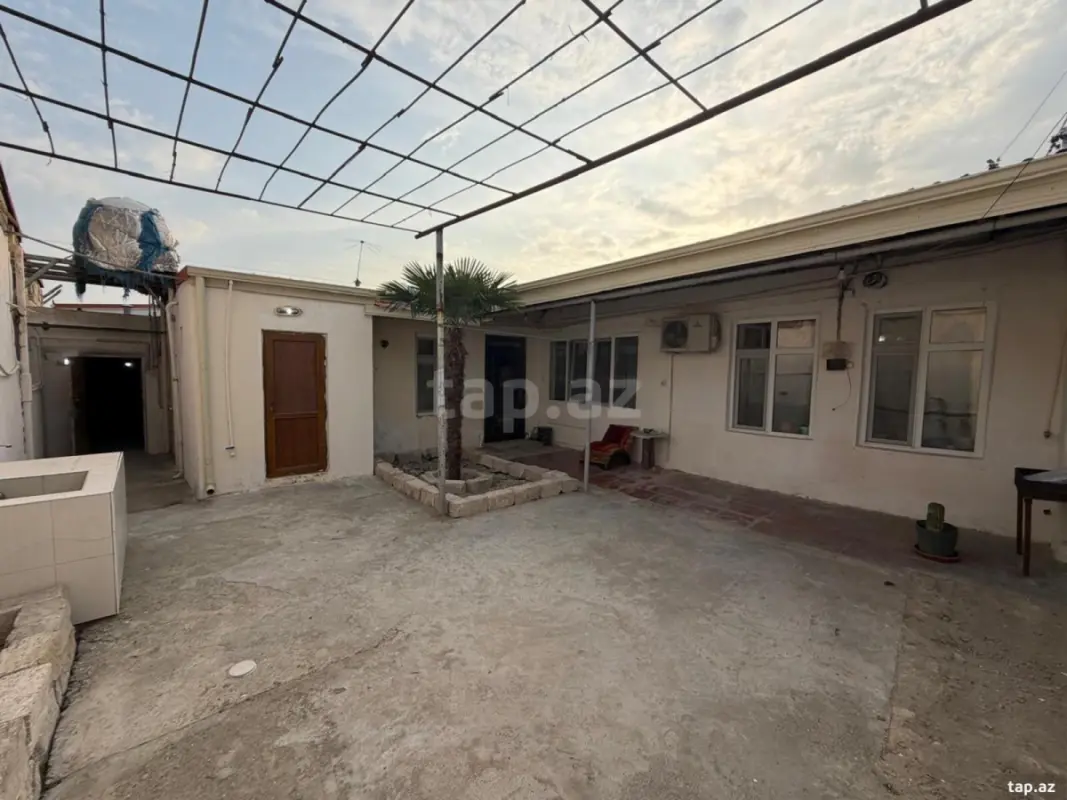 Satılır 3 otaqlı həyət evi 90 m²