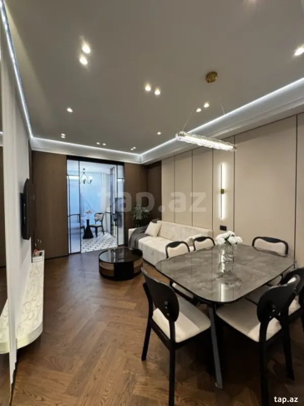 Satılır 2 otaqlı yeni tikili 62 m²