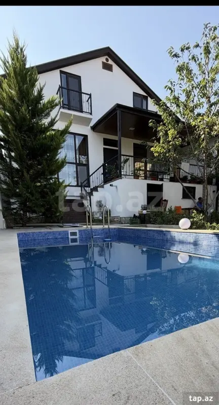 Kirayə verilir 4 otaqlı həyət evi 200 m²